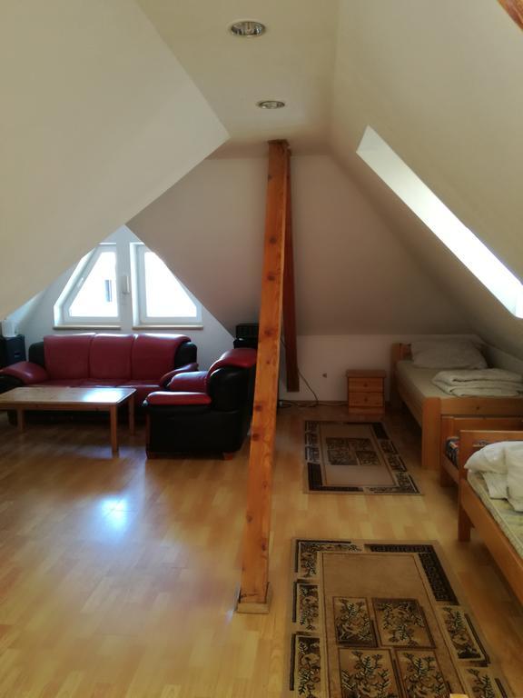 Apartament Roza Brasov Exterior photo