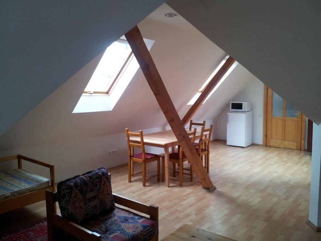 Apartament Roza Brasov Exterior photo
